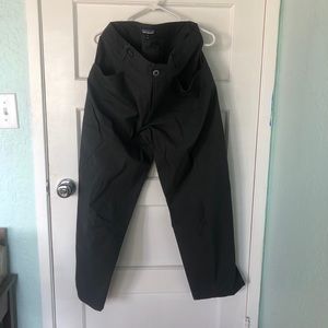 Patagonia charcoal gray men’s pants